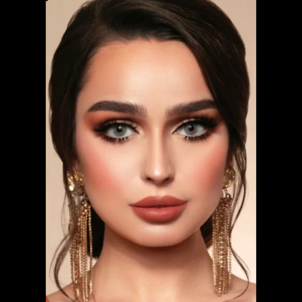 عدسات شهري لومينوس جراي — لومينوس
