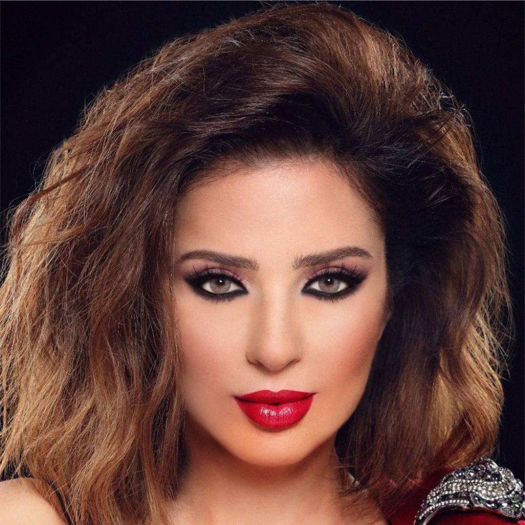 عدسات شهرية اديرا / وودي — اديرا
