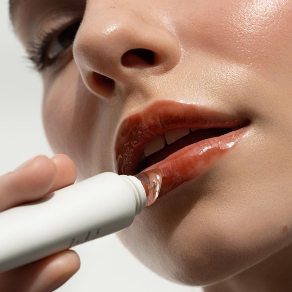 مرطب شفايف لوكا 15 ملي بينك سنداي رقم 04 — لوكا